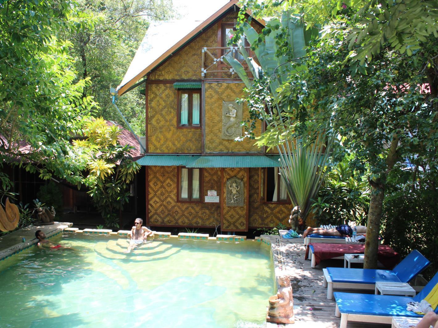 Tropical Garden Bungalow Phi Phi Don Exterior photo