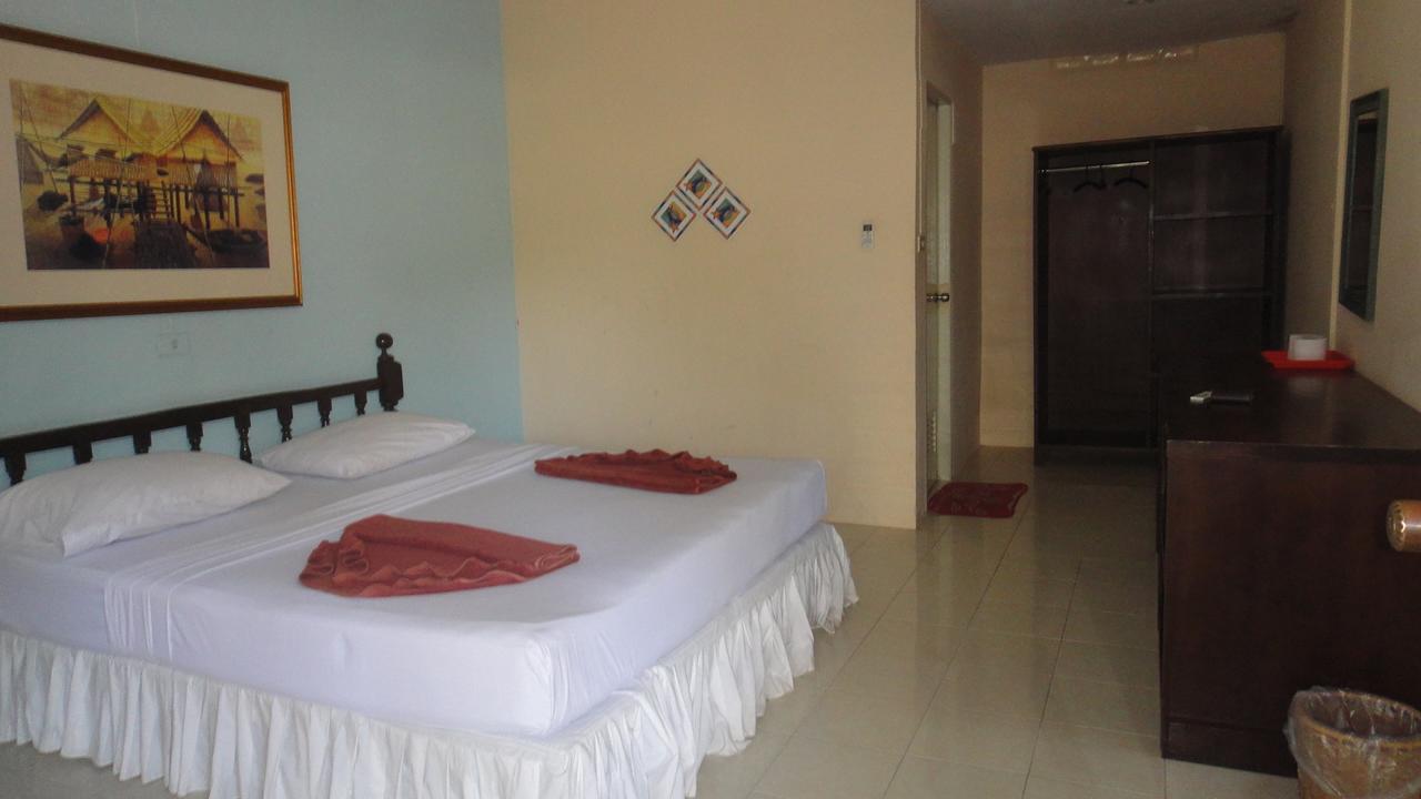 Tropical Garden Bungalow Phi Phi Don Exterior photo