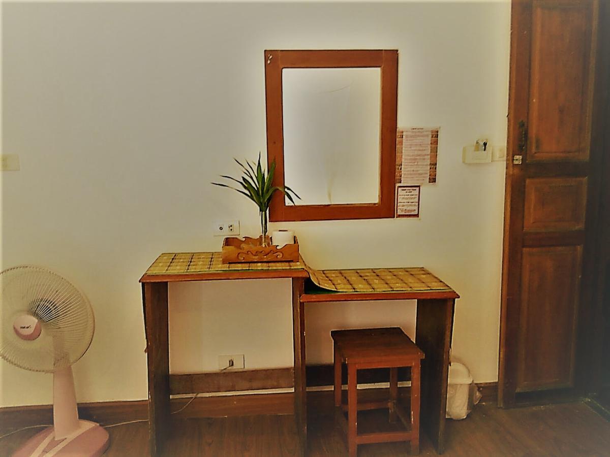 Tropical Garden Bungalow Phi Phi Don Exterior photo