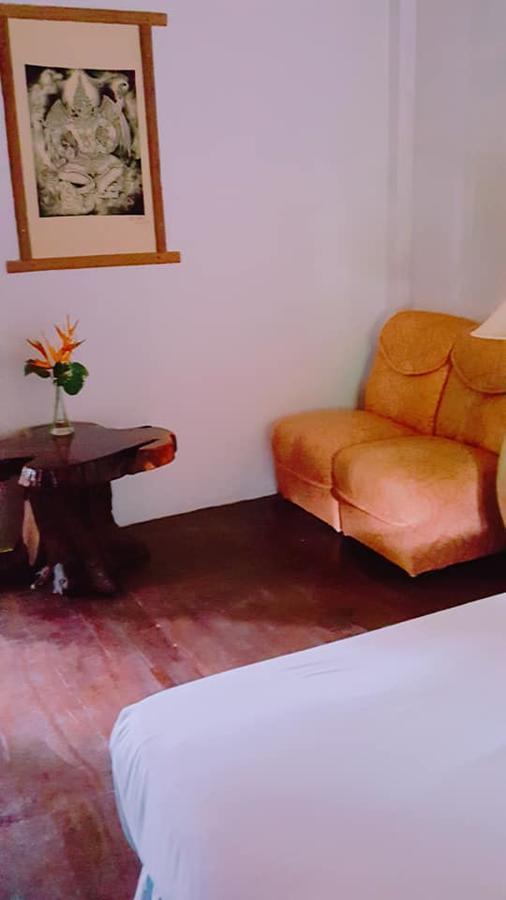 Tropical Garden Bungalow Phi Phi Don Room photo
